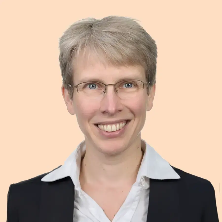 Dr. Kristine Schaal